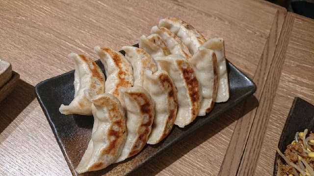 肉汁餃子のダンダダン 八重洲店 - サブ画像3