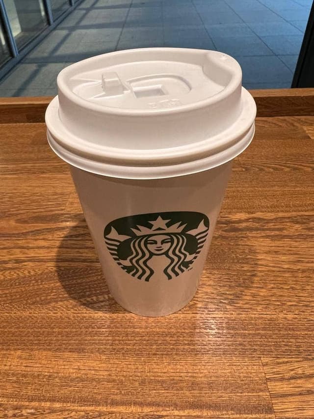 スターバックス コーヒー 飯田橋サクラテラス2階店 - サブ画像2