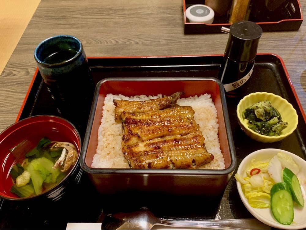 大衆割烹 うなぎ 三進