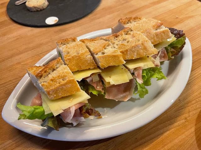 ル・カフェ・パリサンク - サブ画像2