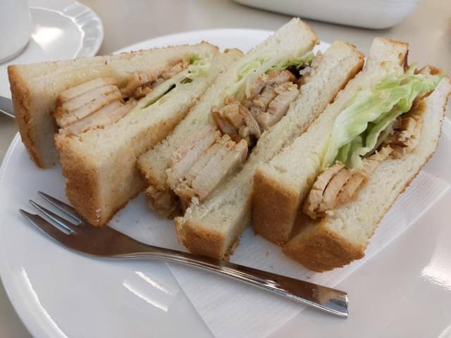 喫茶室ルノアール 高田馬場2丁目店 - サブ画像1