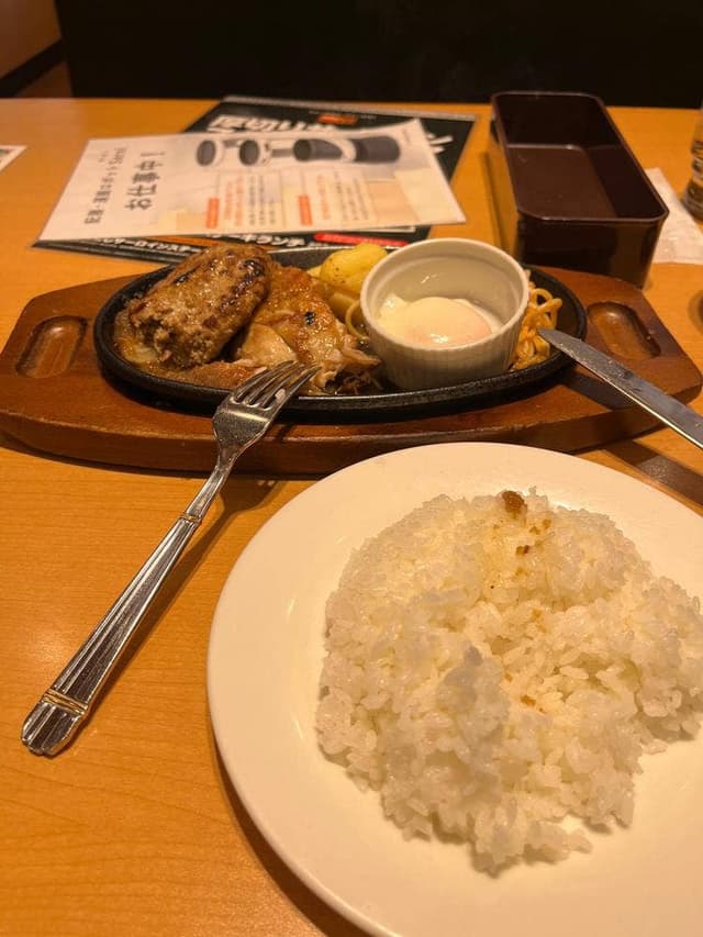 ステーキ宮 貝塚店 - サブ画像2