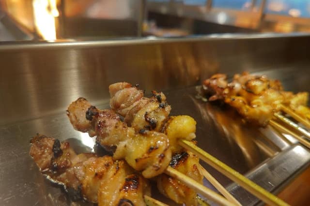 やきとりの名門 秋吉 福井片町店 - サブ画像2