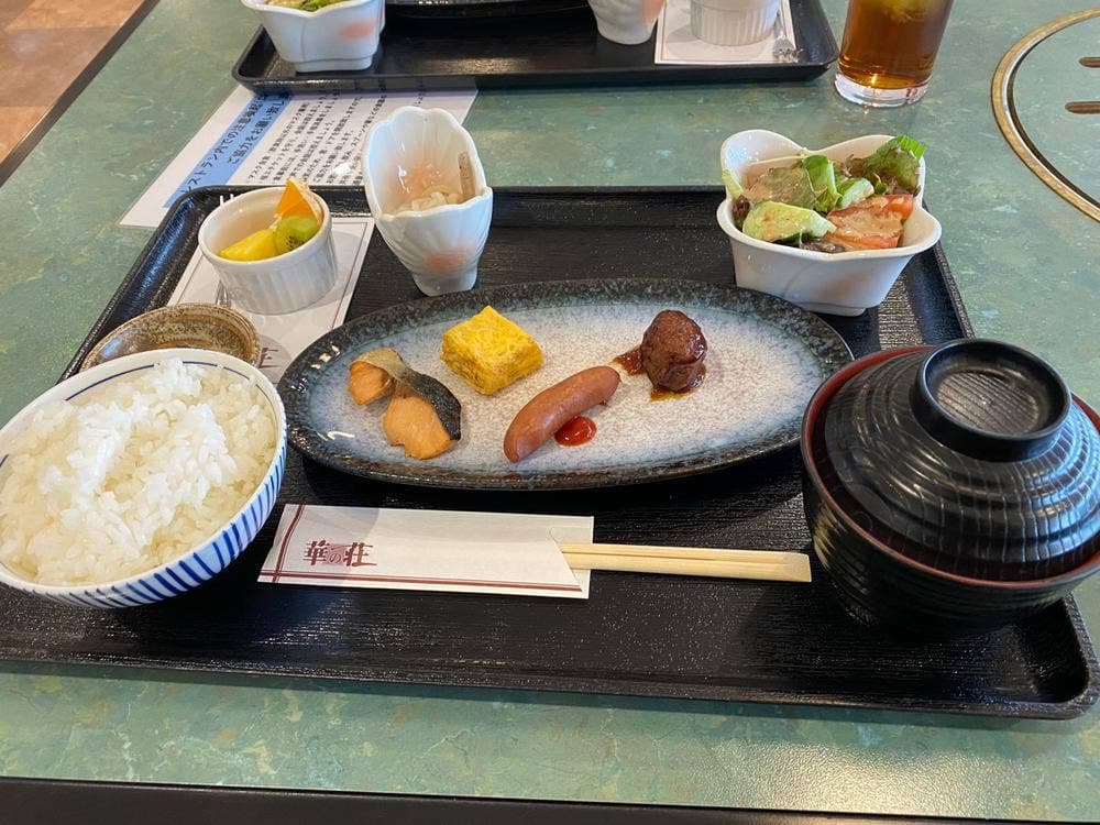 華の荘 レストラン