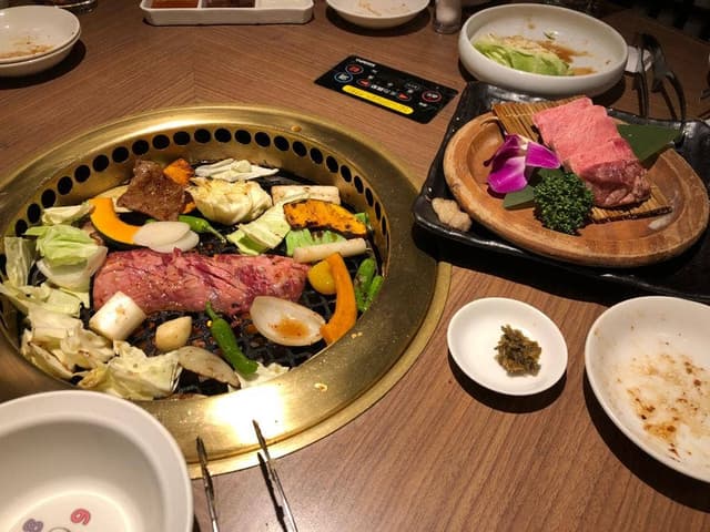 焼肉徳寿 藻岩店 - サブ画像1