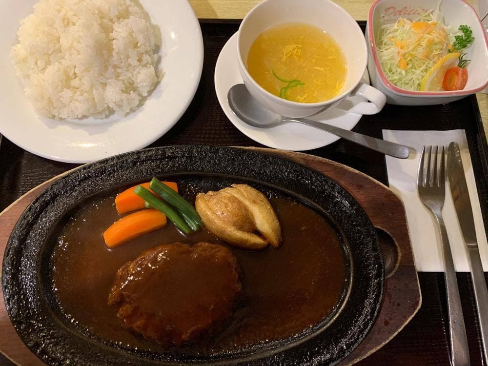 レストラン鶴