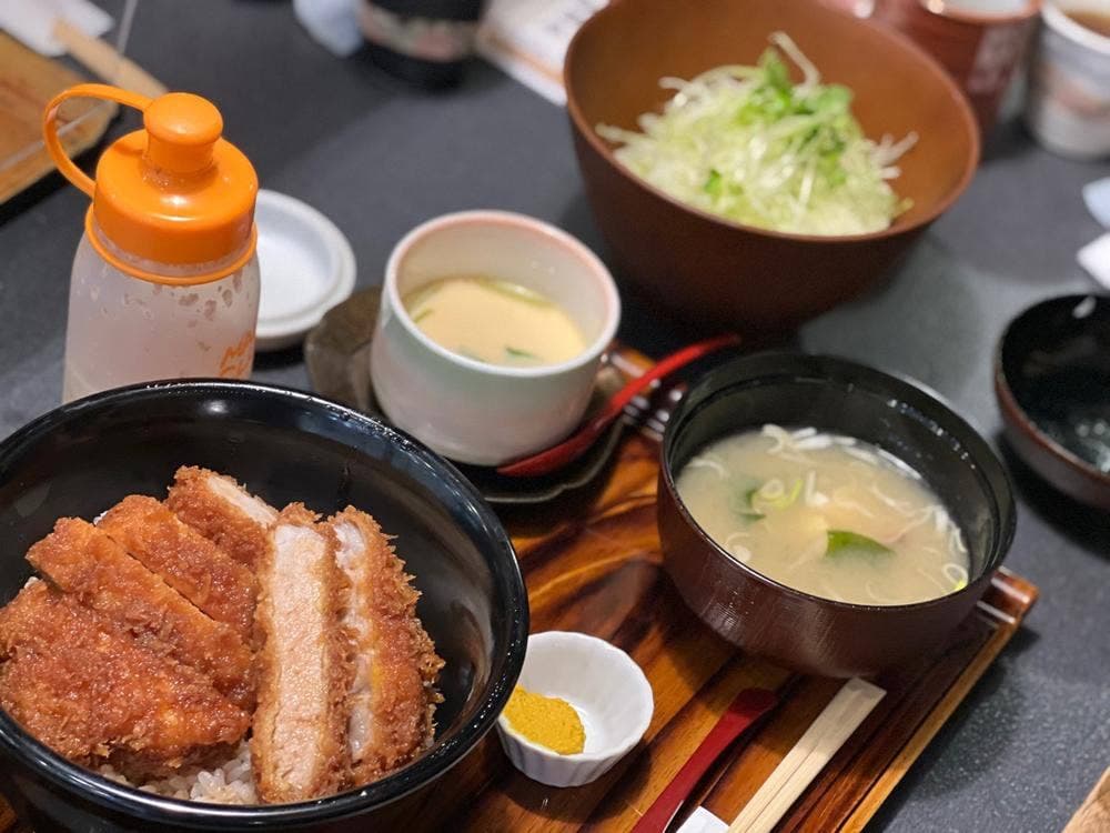 満点とんかつ丸勝