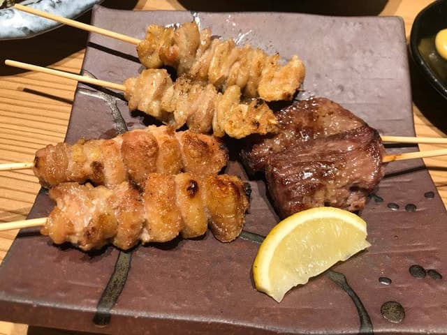 地鶏炭火焼 鶏扱説明所 生駒店 - サブ画像2