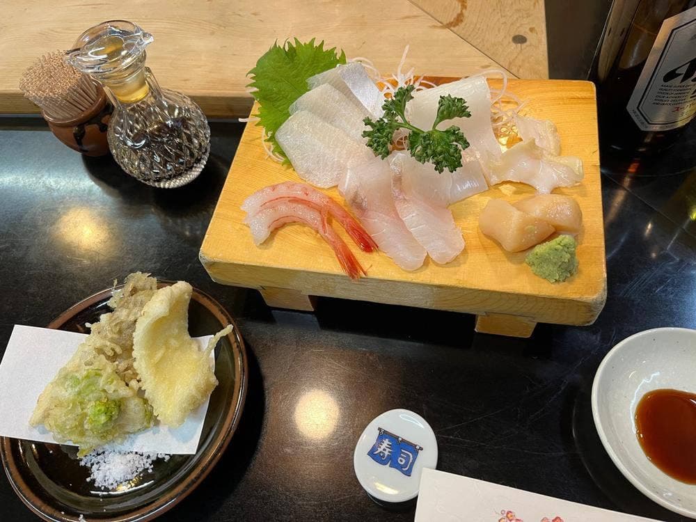 すし芳