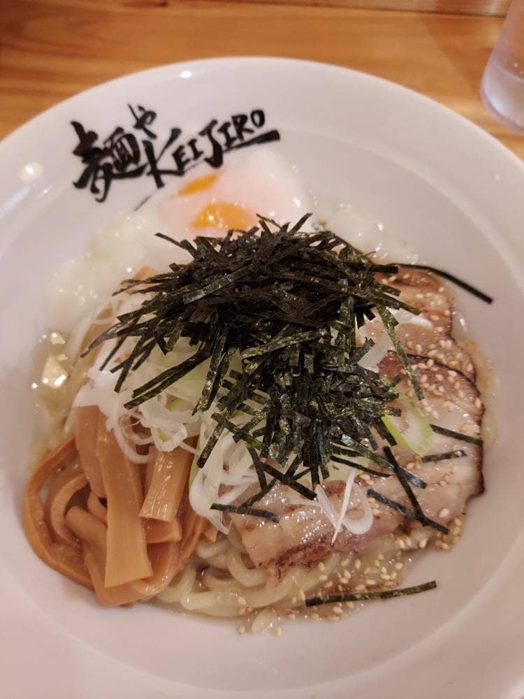 麺やKEIJIRO 北谷店