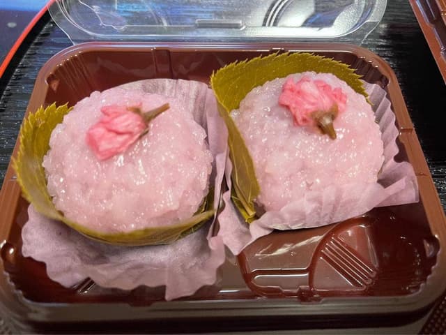 サザエ食品 福岡大丸店 - サブ画像3