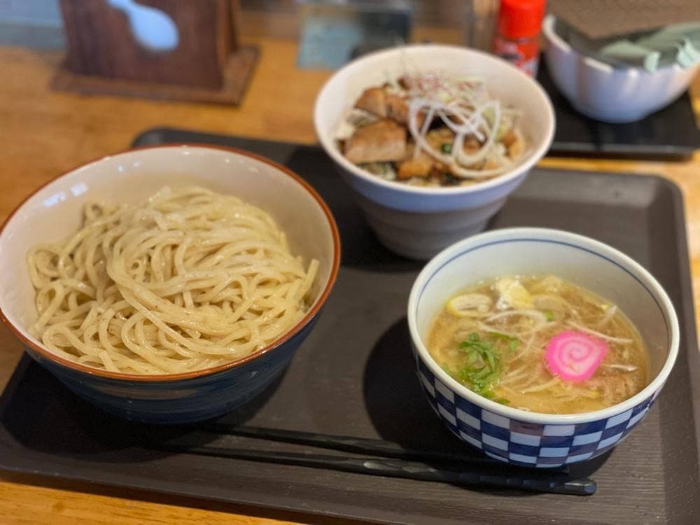 麺屋はちれん 宜野湾店