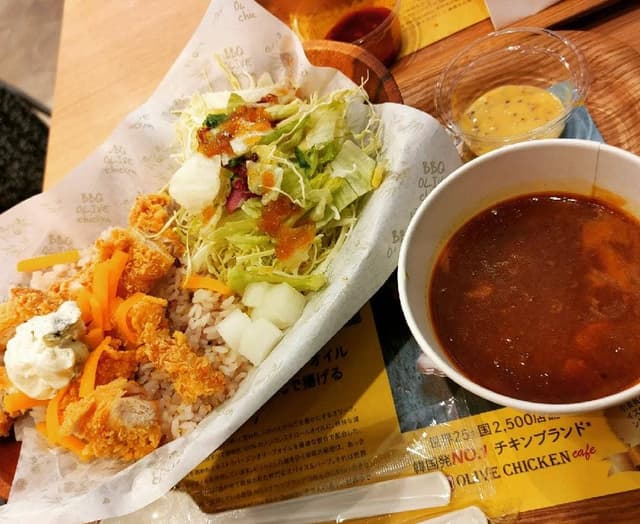 bb.qオリーブチキンカフェ 二子玉川店 - サブ画像1