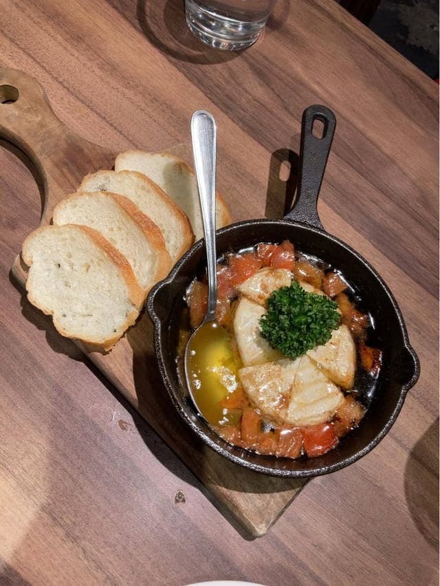 CCC Cheese Cheers Cafe HIBIYA - サブ画像1