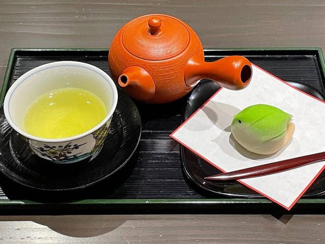 上林金沢茶舗 金沢エムザ店 - サブ画像1