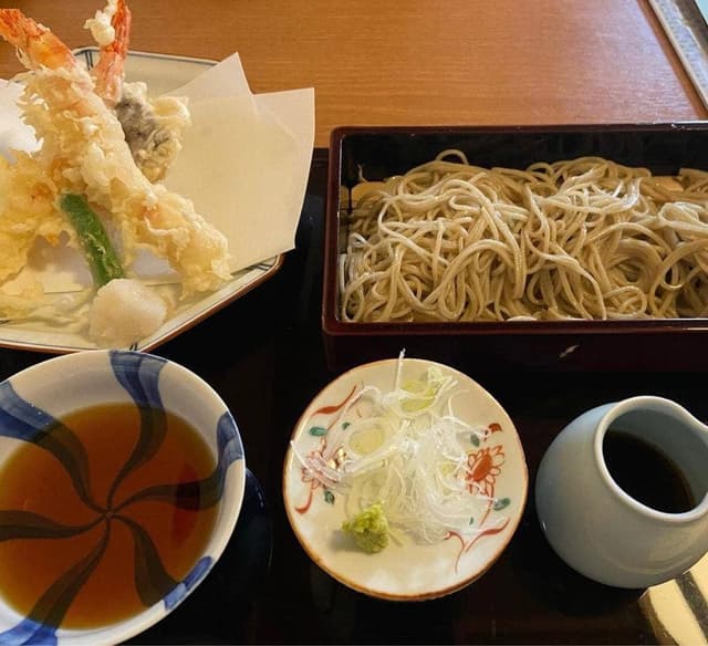 季節料理と蕎麦 よし田 - サブ画像3