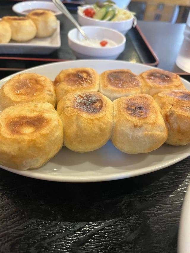 情熱ギョーザ 鳴海店 - サブ画像1