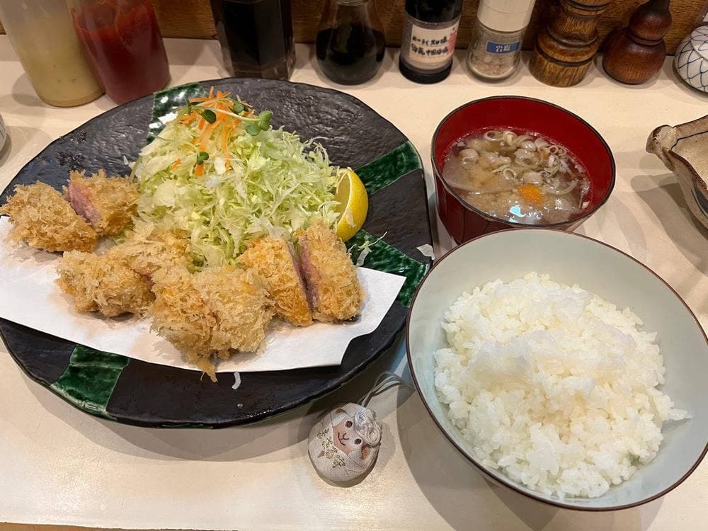 とん太