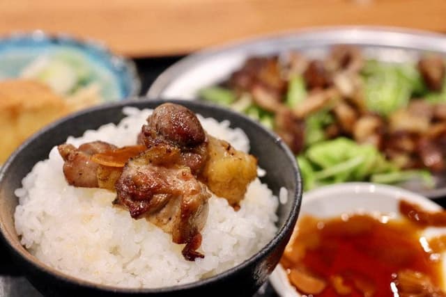 かしわ焼肉 とよ食堂 - サブ画像2