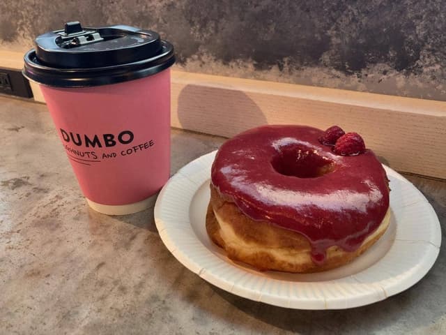 DUMBO Doughnuts and Coffee 東京ドームシティ店 - サブ画像1