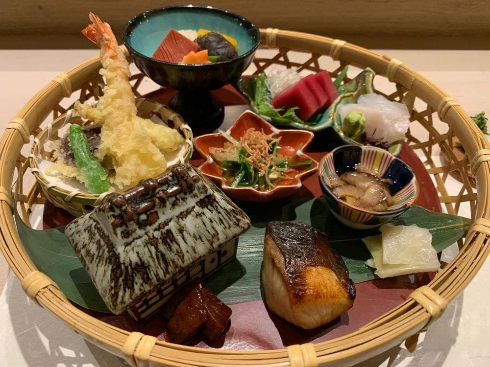 日本料理 ゆずな