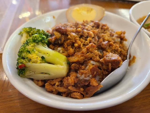 台湾屋台 阿Q麺館 - サブ画像3