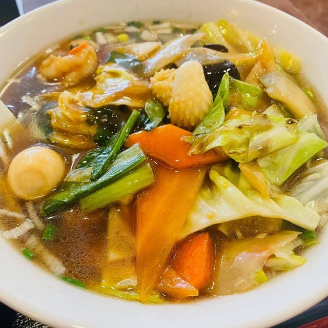 食彩雲南 過橋米線 湯島店 - サブ画像1