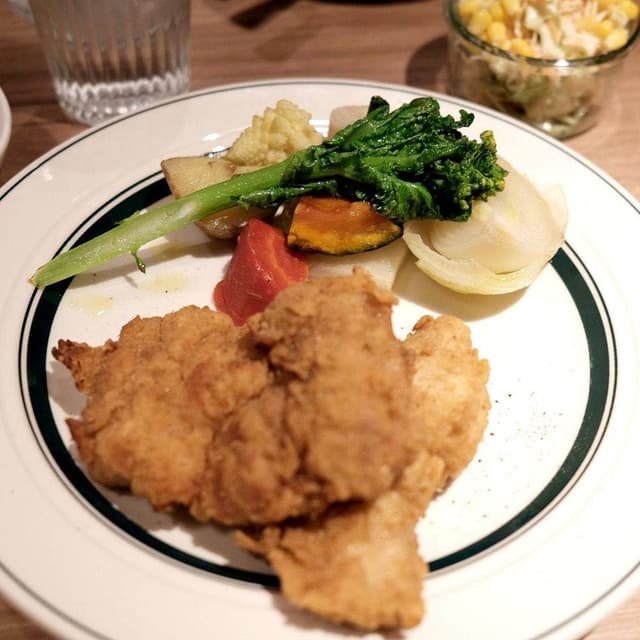 ミセス・リンダのフライドチキン - サブ画像2