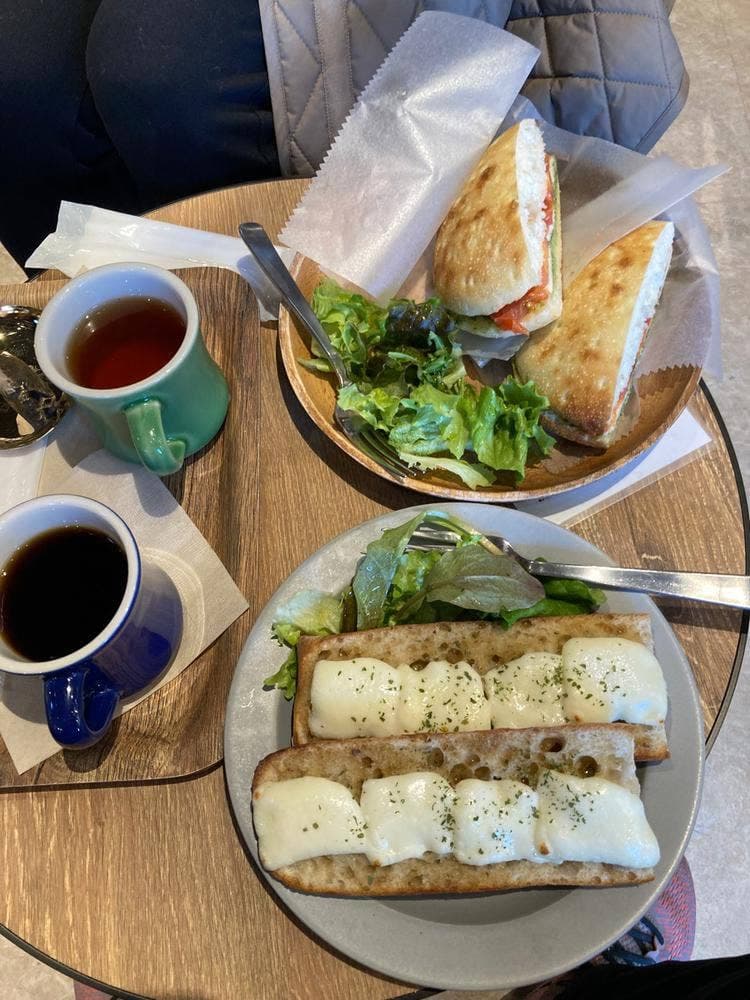 カフェカルディーノ エトモ池上店