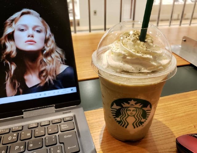 スターバックスコーヒー 金沢Rinto西口店 - サブ画像2