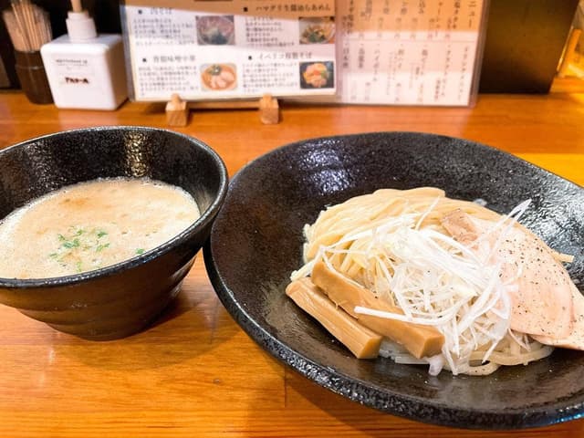 醤油と貝と麺 そして人と夢 - サブ画像2