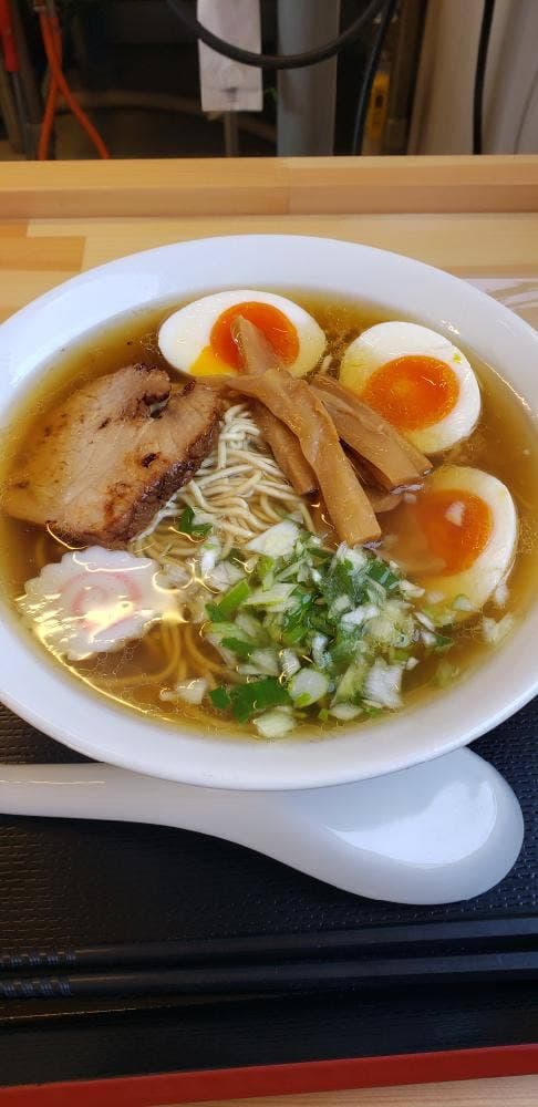 にぼしラーメン かのうや