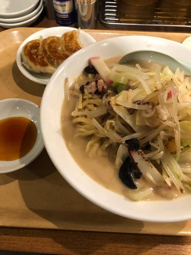 餃子製造直販 餃山堂 - サブ画像2