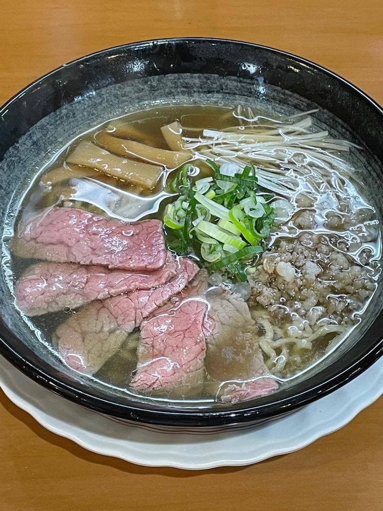 能登牛骨めん 匠八屋