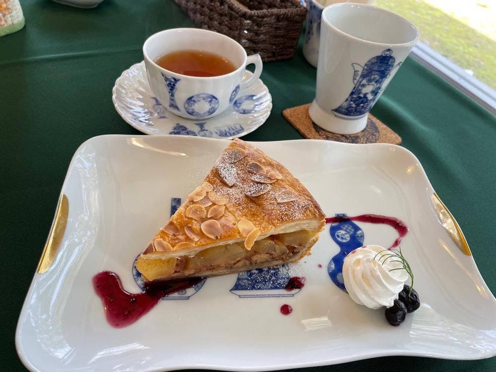 CURRY HOUSE 究林登