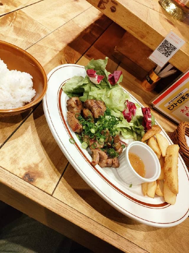 モツビストロ 天神ホルモン - サブ画像3