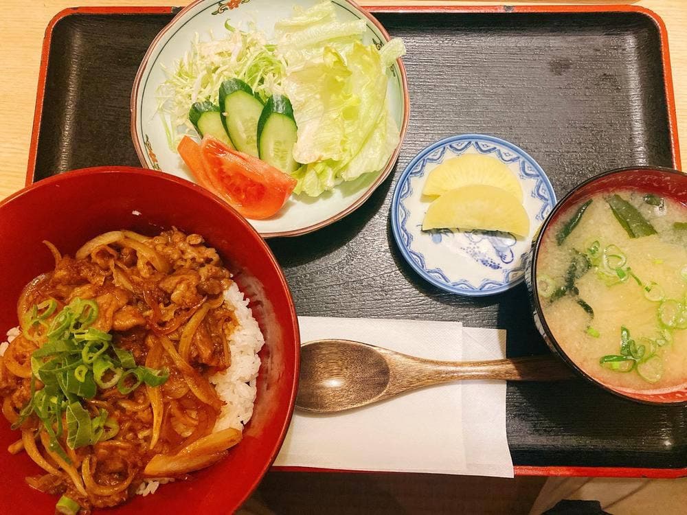 丸富食堂