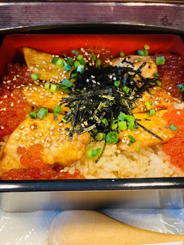 北かつ まぐろ屋 海の市店 - サブ画像1