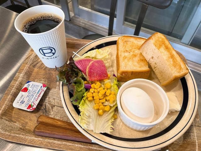 R Baker Emio桜台店 - サブ画像3