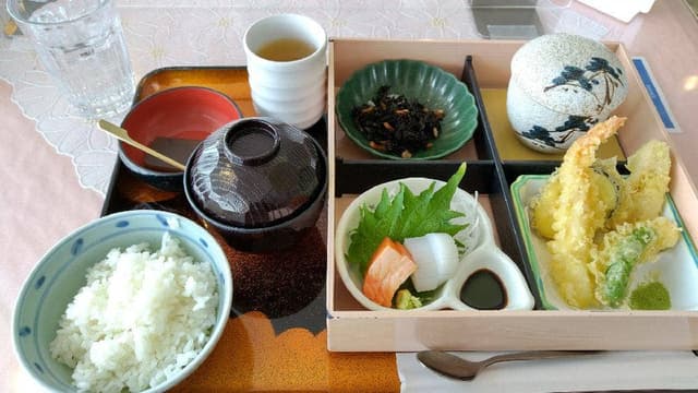 天満屋 ファミリーレストラン - サブ画像2