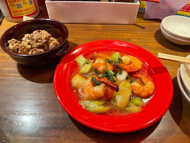 なかよし餃子 エリザベス 西18丁目店 - サブ画像1