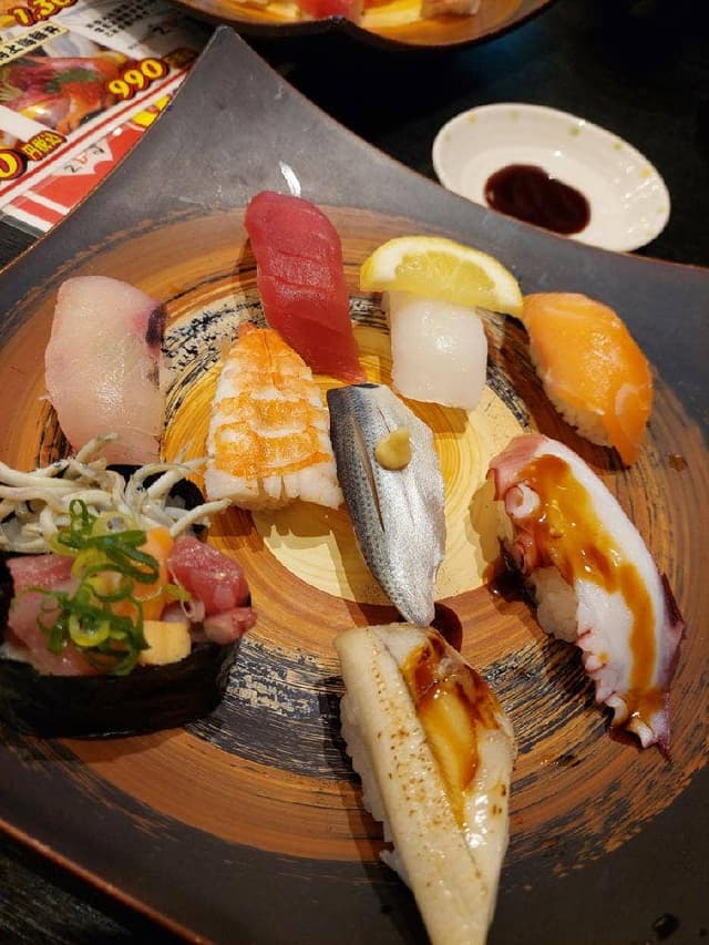 魚河岸のすし えびす ピフレ新長田店 - サブ画像2
