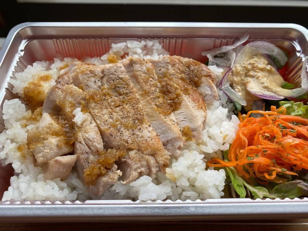 ザ キャンプファイヤー グリル アンド カフェバー ミナカミ