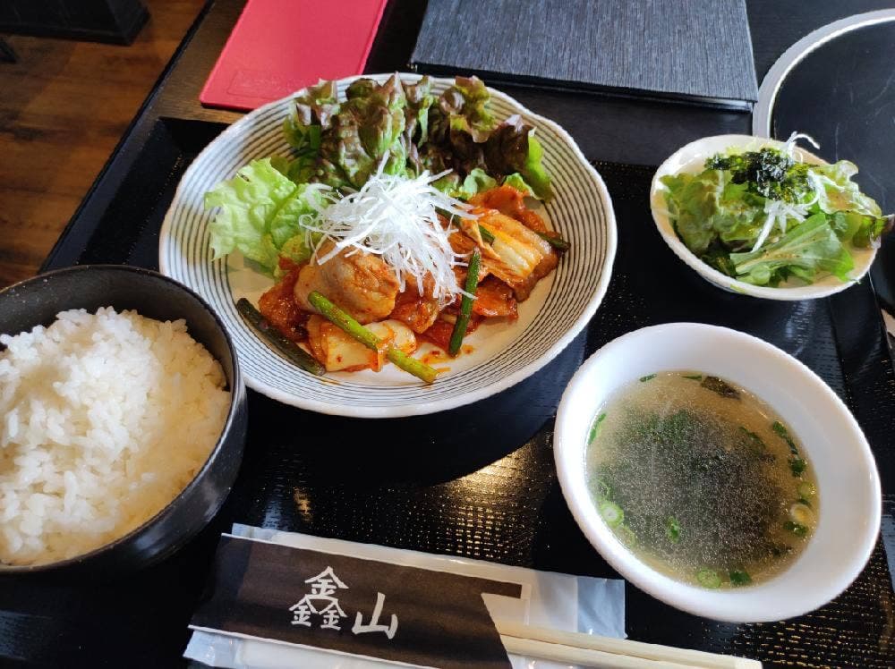 焼肉鑫山
