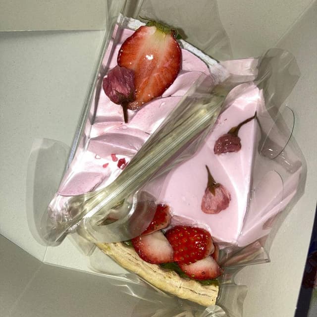 フルーツケーキファクトリー東札幌店 - サブ画像1