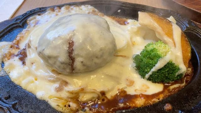 GOLDEN BURG 高崎駅西口店 - サブ画像1