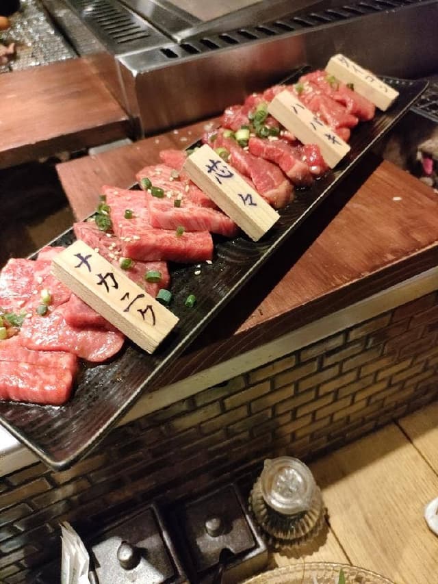 焼肉酒場 にくまる 春吉店 - サブ画像1