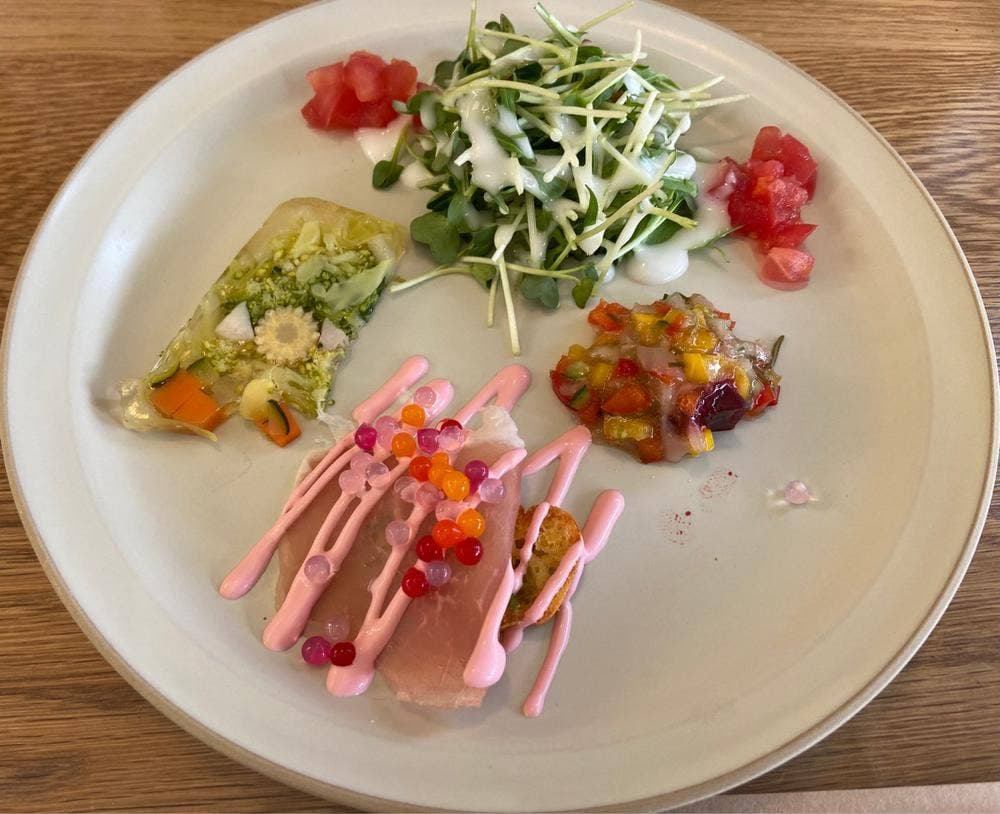 the DAYS CAFE&KITCHEN