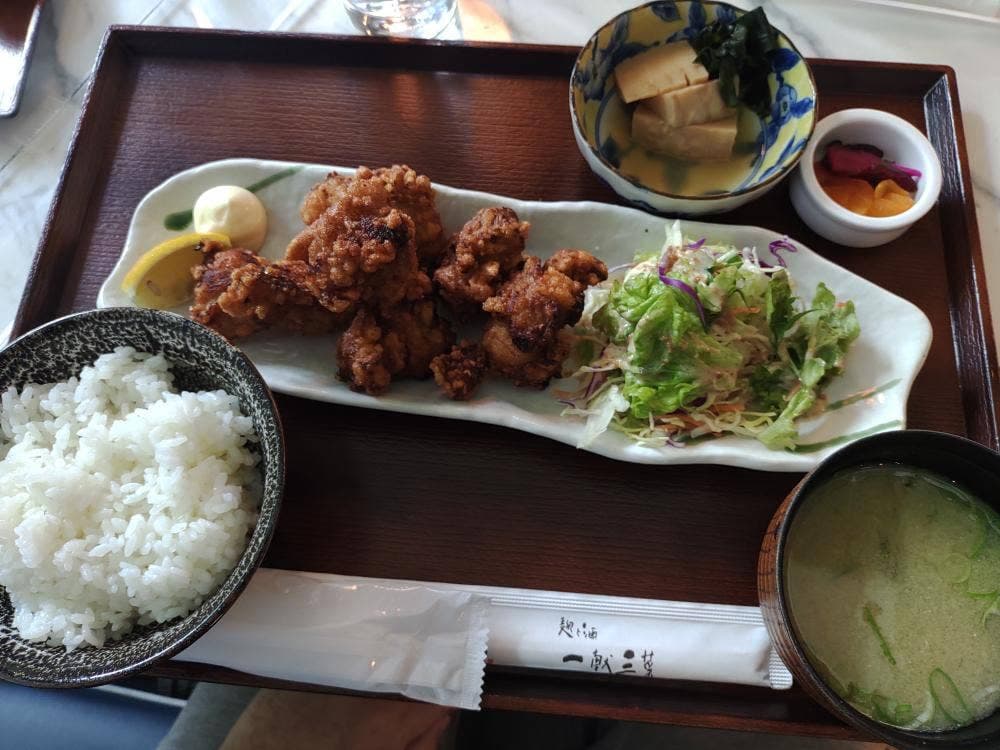 麹と炭火焼鳥 発酵おでん 一献三菜