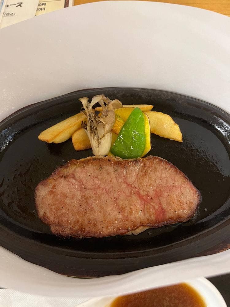 レストラン あづまね